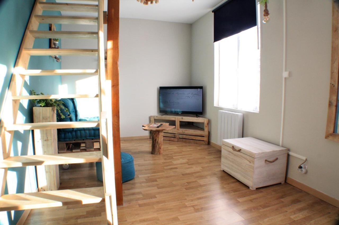 Le Cottage Des Curie Calais Eksteriør bilde