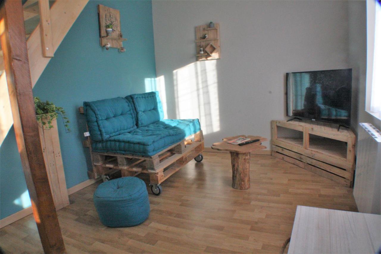 Le Cottage Des Curie Calais Eksteriør bilde